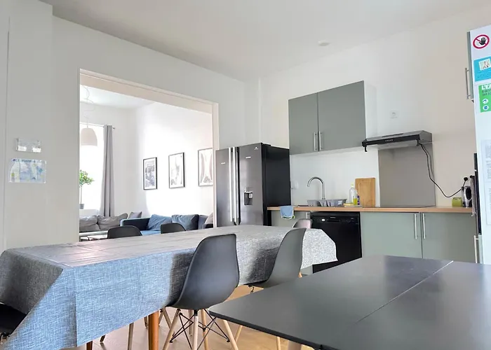 Les Arts 4 Sdb Privatif 1 Er Etage 3* Roubaix